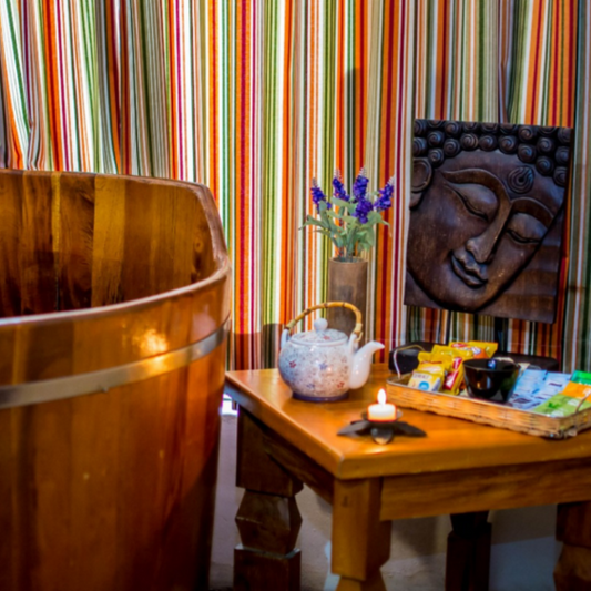 Clássica a Dois (50min) + Banho de Ofurô Casal